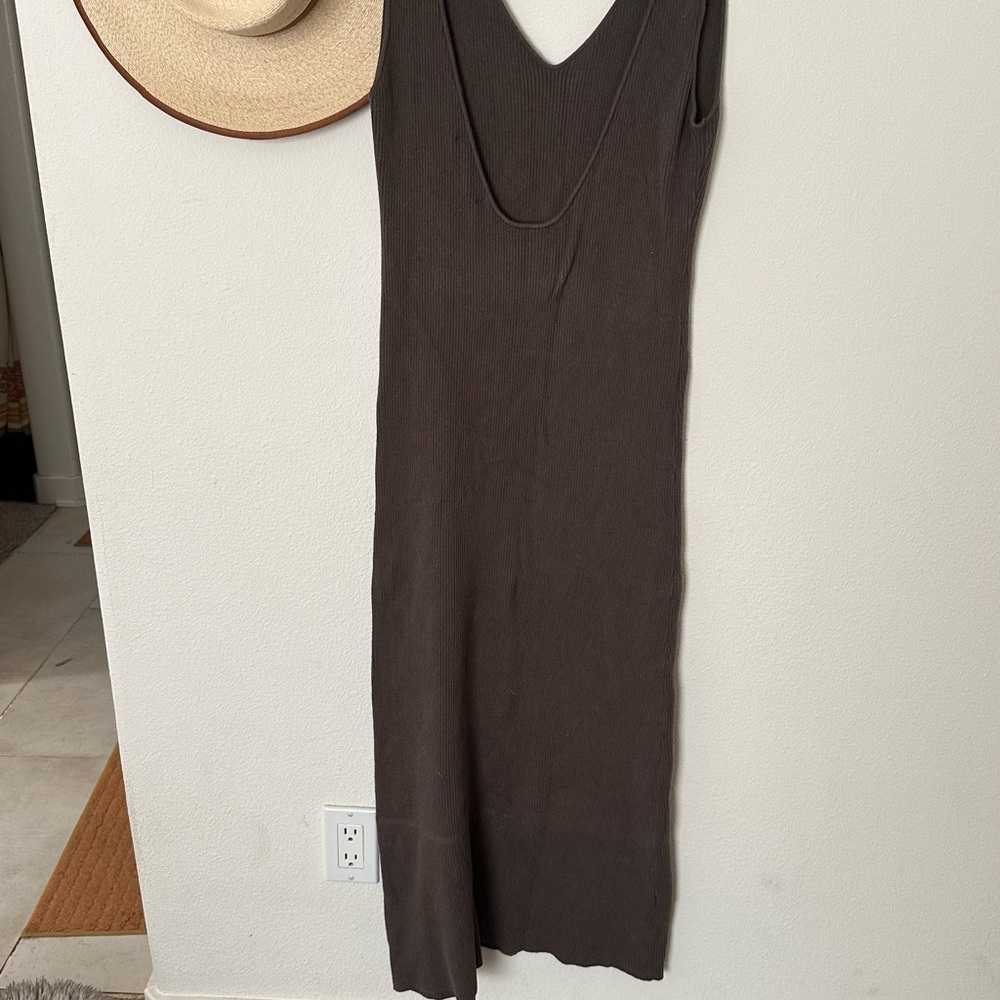 Chic Gray Dress ribbed low back.